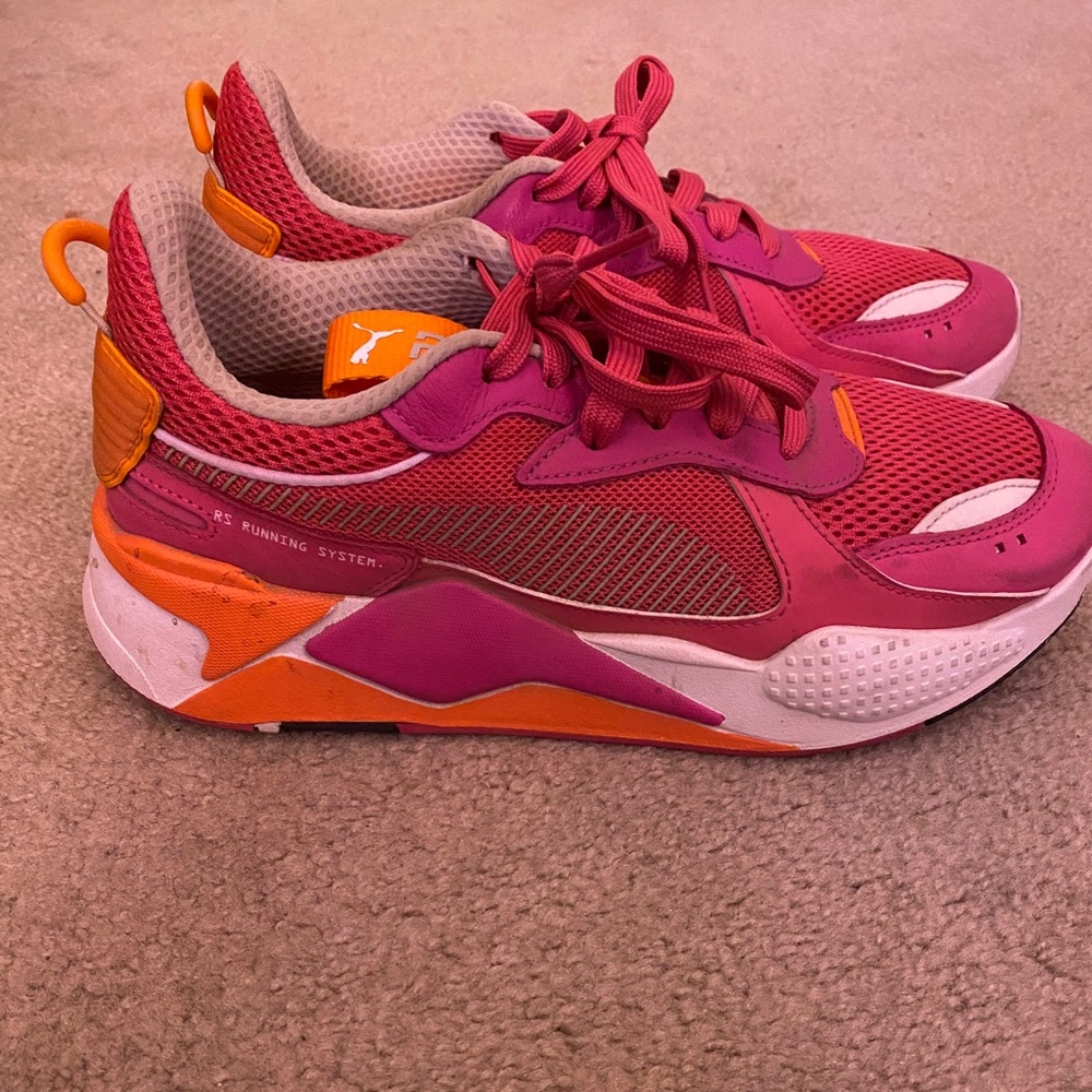 Puma Sneakers